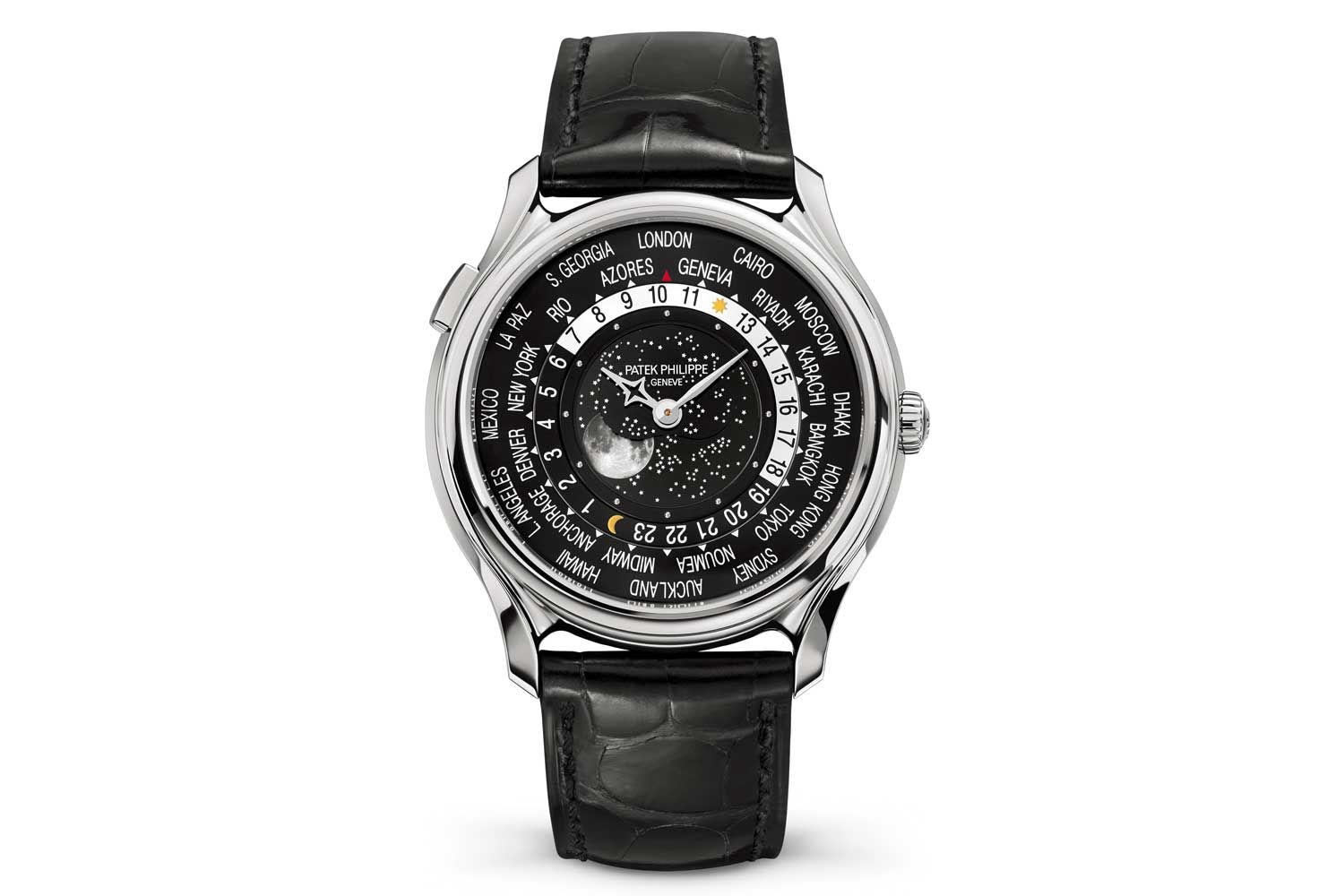 The ref. 5575 was also offered in a 39.8mm white gold case, limited to 1300 pieces.