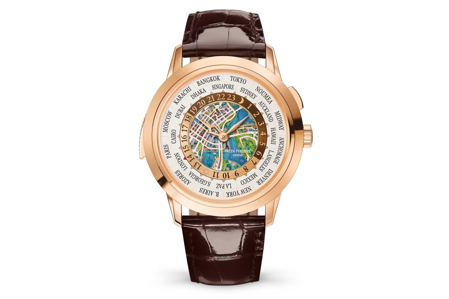 In 2019, Patek Philippe unveiled a stunning version of the 5531R with an aerial map of Singapore in cloisonné enamel to commemorate Patek’s Grand Exhibition in the city.